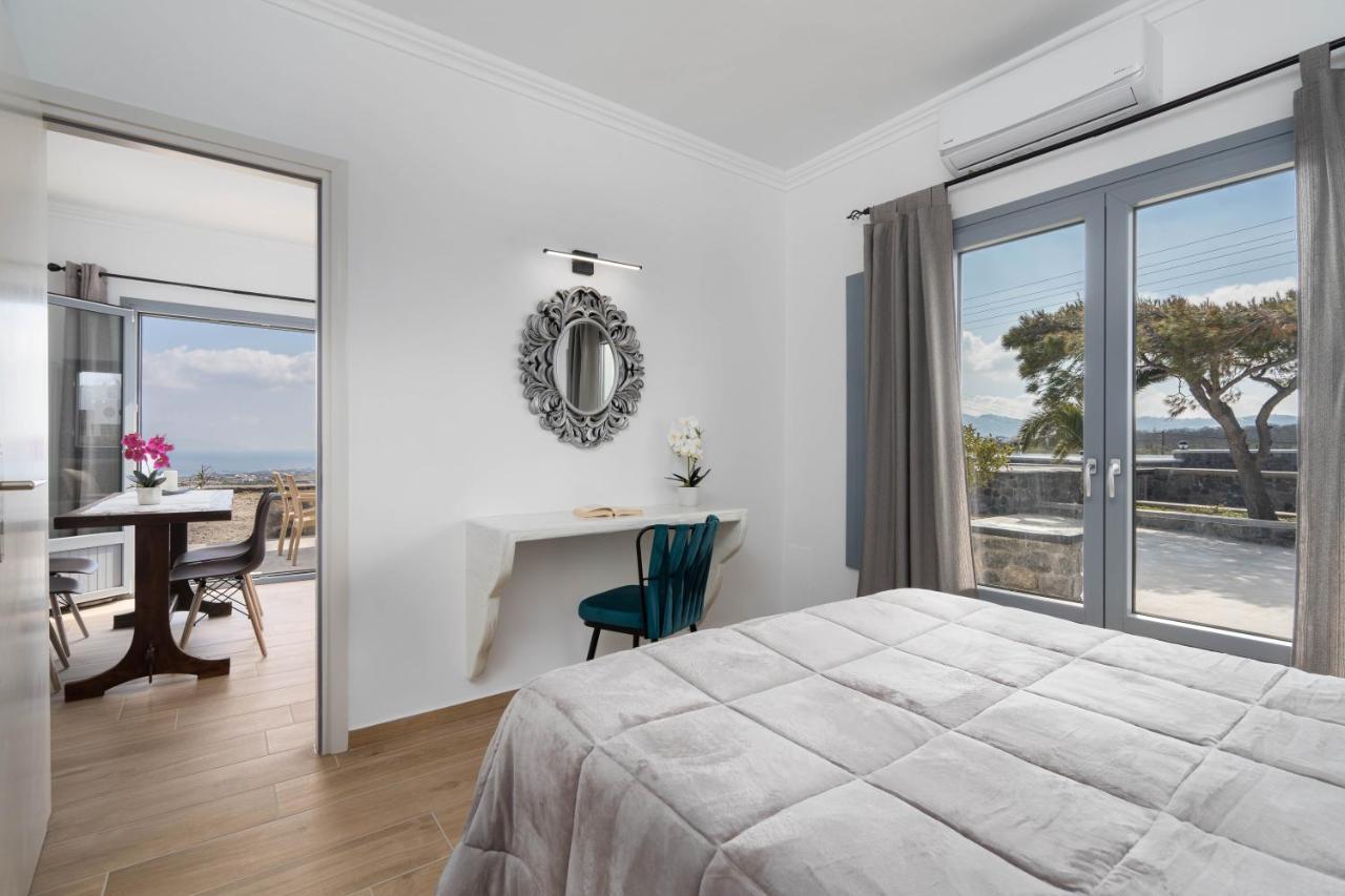 Bliss Holidays Spot Fira  Exteriér fotografie
